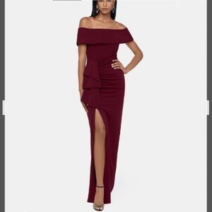 XSCAPE Off the Shoulder Scuba Crepe Gown in BURGUNDY Size 10